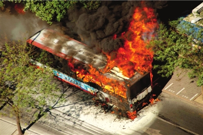 burnning bus - a bus in Beijing self-burned