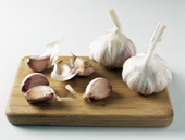 Head of Garlic - Garlic, its delicious and good for you!