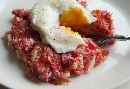 Corned Beef Hash - looks delicious just got that &#039;smoky&#039;taste!!