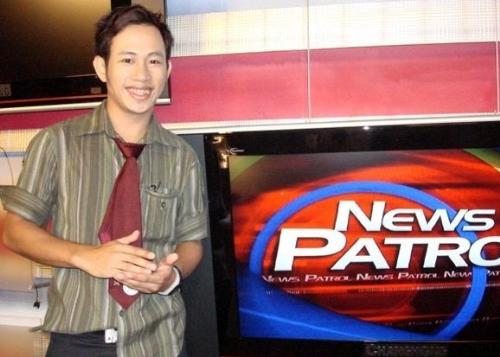 News flash - I got this picture one year ago when we visited the largest TV Station in the Philippines, ABS-CBN.