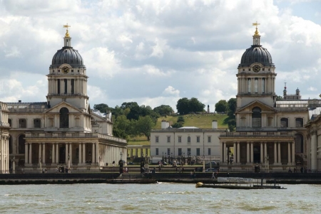 The University of Greenwich - Right on the River Thames... the University of Greenwich.