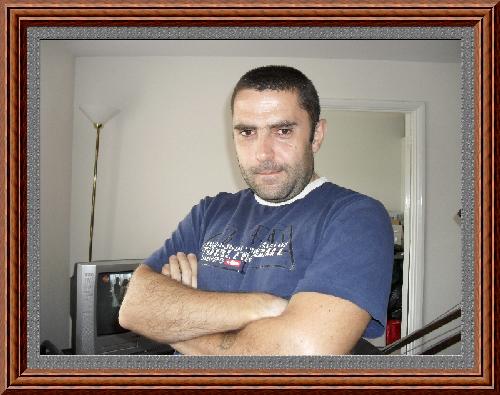 Just Another Photo Of Me! - trying to be creative with these photos, always a little uncomfortable in front of the camera!