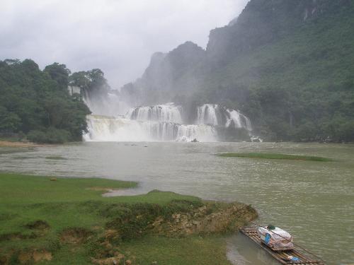 Bandoc waterfall in Cao Bang, Vietnam - spectacular view.