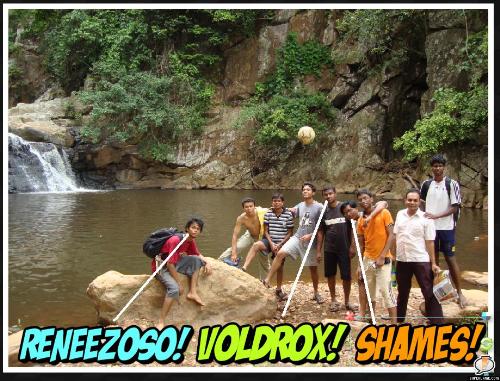 Friends, on mylot too... - Three of us in the photograph, reneezoso, voldrox, shames with our friends.. On a small fun filled trip to Gudguda waterfalls.. We climber 3 waterfall upwards and this was the lowest and the smallest. If we had time, we would have climber all the 7 falls but we had to dip in the water too!!