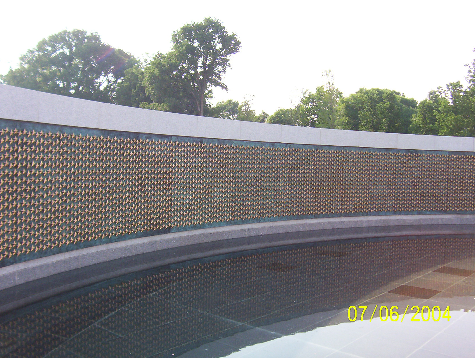 WWII Memorial - This is part of the WWII Memorial in Washington DC. The stars each represent 100 lives lost in the conflict. There are 4000 stars in all.