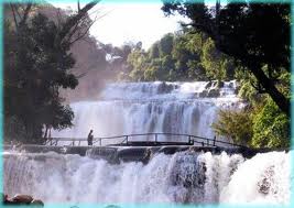 Mini Niagara Falls - This picture shows the front view of the Tinuy-an Falls