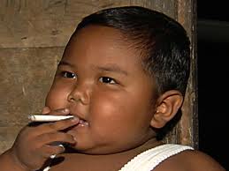 smoking baby - Indonesian 2 year old smoking