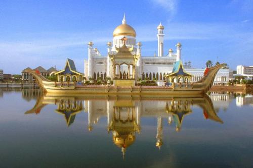 mosque - brunei mosque