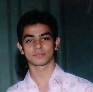 my pic - thats my pic. Lukin like a decent guy . .hehe