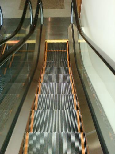 escalator - We really want to use escalator for convenience.