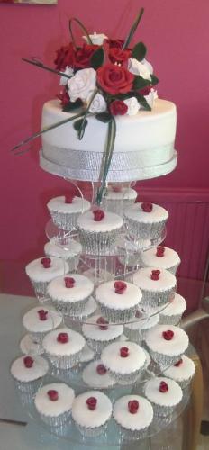 Rose wedding cake - Cup cakes are becoming so popular now for celebration cakes