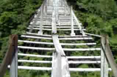 Another scary bridge - This is the oldest bridge in the southern alps of Japan called Musou Tsuribashi. You must watch the video to virtually experience how dangerous this bridge is.