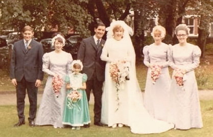 My wedding day - 9th October 1971 - 39 years since I was married!!
