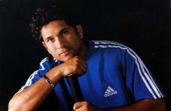 Sachin Mahaan Hai - Sachin Tendulkar - The living Legend