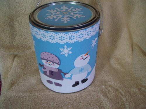 Paint can for goodies - Snowmen covered paint can for goodies!