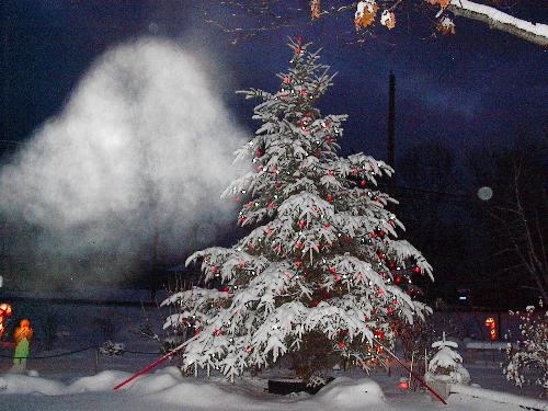 Christmas Past or Christmas Present - Is it a cloud, haze, smoke or an apparition? The 16 foot Christmas tree appeared to have added an addition of its own. Hovering to the side it looked wonderous.