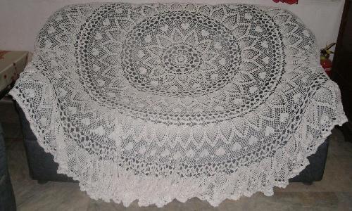 crochet - 2 kilos, white, table cloth, 218 cm radius, pineapple design