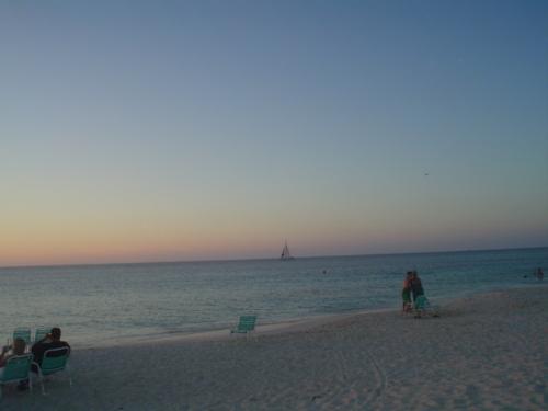 A relaxing view of Aruba´s beach - I love to relax under the sun looking at the sea and the sun.