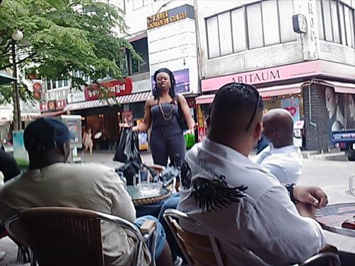 Songtan  - Hanging out at the Blue Opera
