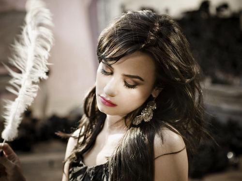 Prettie Girl with a 'Not so good' expression! - Naaaaah Naaaaah Sulking babes can never be this prettie!
