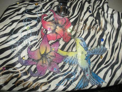Purse Craft Project - A purse I am trying to save from the trash !