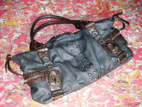 handbag - Roomy and beautifully designed - I just love my handbag.