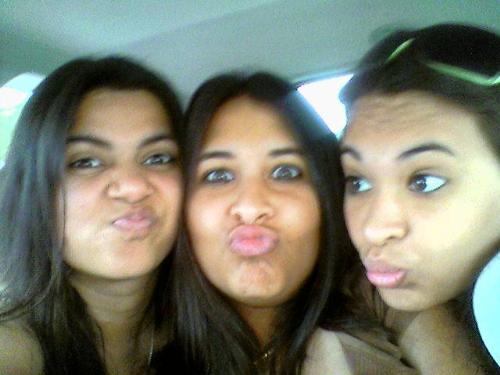 3 Kissable Girls - In India there are lots of kissable girls! Here is proof!