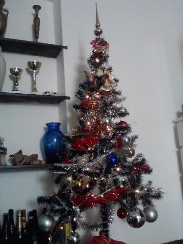 Christmas tree - This is my Christmas tree for the year 2010
