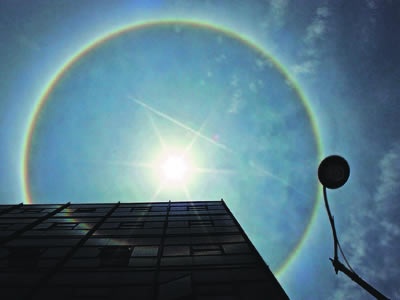 Solar Halo - Solar Halo, seen in Guayaquil, Ecuador.