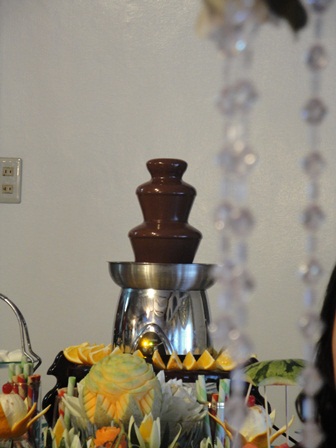 chocolate fountain - I&#039;m loving the chocolate fountain... adds sweetness to any romantic occasion like weddings