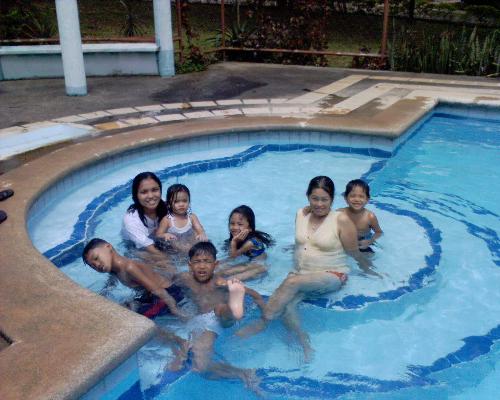 vacation at Antipolo City  - We went to Antipolo and I invited my nieces, nephews and my sister in law to go to the swimming pool near in our house.
