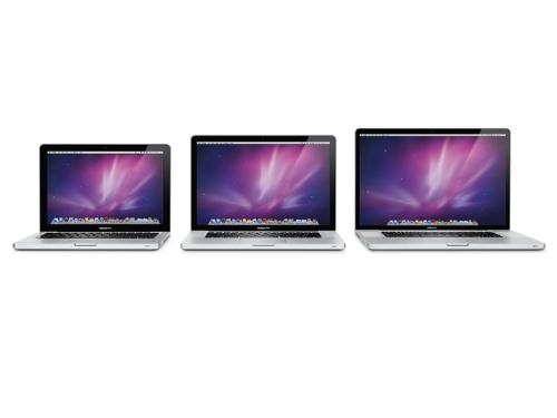 macbookpro 2011 13' 15' 17' - photo of the 2011 macbookpro range. from left to right is the 13' model, 15' model and lastly the 17' model.