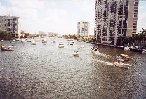 Fort Lauderdale Waterway - Nice day watching the boats in Fort Lauderdale, FL