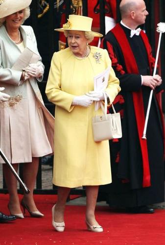 The Queen - Queen Elizabeth II at her grandson Willian's Wedding yesterday. Very colorful!