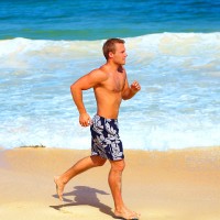 beach barefoot running - barefoot running on the beach