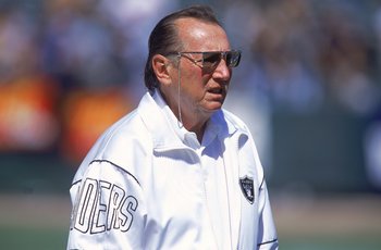 Al Davis - The Oakland Raiders owner who sometimes makes alot of mistakes with the team! Like drafting players,picking coaches and trades!