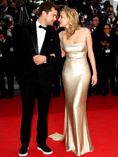Diane Kruger - I love her dress! Slek and elegant! Hubby tux is great but he could of wore different shoes!