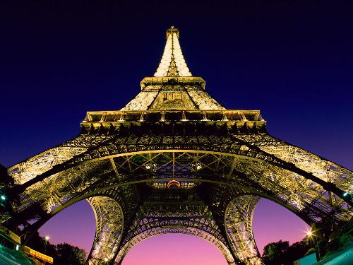 eiffel tower - an image of the eiffel tower in europe