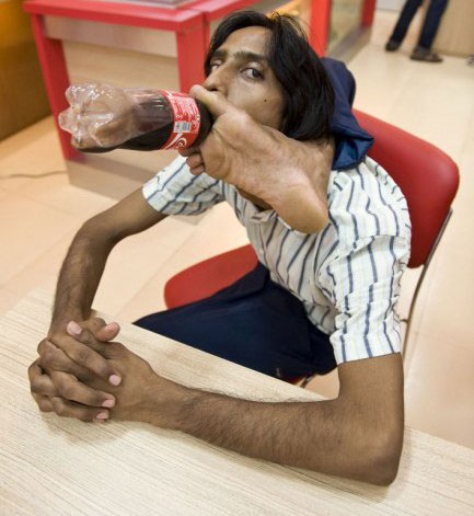 rubber man from india - this is vijay sharma, india, 27 yrs young, limca book of records holder