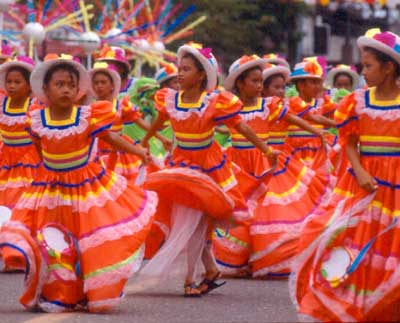 Sinulog Dance - Hi what do u think of our custome for sinulog dance?  We were top 5 out of 180 contengent. Very proud of it.
