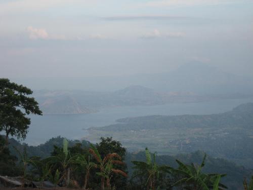 taal lake - smallest volcano