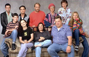 Roseanne - The cast of 'Roseanne'. When it started it was a good show.The last few season's the show went down hill,big time!