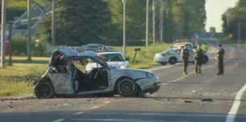 Car crash - 12 die in car crashes