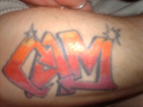 a more reacent pic of my tattoo - same as the last one just a more reasent pick of it:)