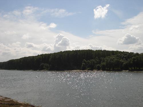 Another Danube picture - Here is another beautiful picture with Danube. I hope you like it!