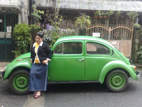 this green cute volkswagen in front our house ...a - this green cute volkswagen in front our house ...and me (cute?) hehehe