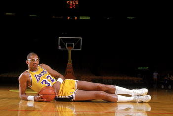 Kareem Abdul-Jabbar - His one of the greatest players ever to play in the NBA and still is the all-time leading scorer in NBA history. He is very aloof and lately a complainer! Not good!