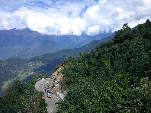 On the way to Lachung : North Sikkim  - On the way to Lachung