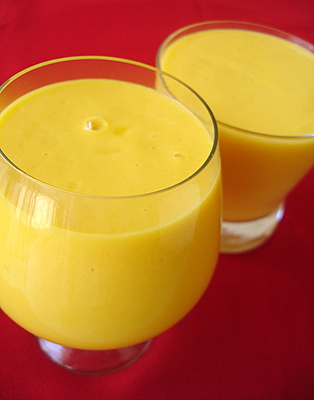 mango smoothies - tasty mango smoothies