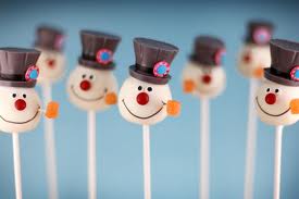 Cake Pops (3) - a snow man cake pop :)